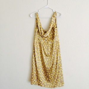 Diane Von Furstenberg Silk dress with pockets!