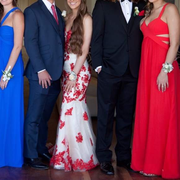 Beautiful red prom dress with a train! - Picture 4 of 7