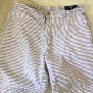 Vineyard vines men's purple seersucker shorts