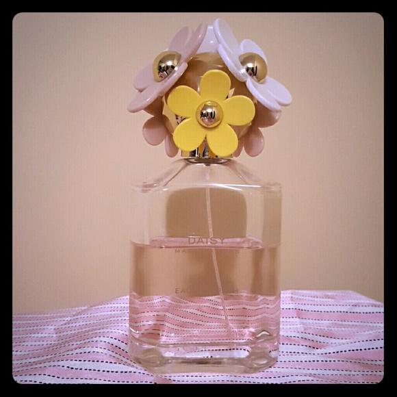 Marc Jacobs Daisy, eau the toilette,4.25 FL Oz