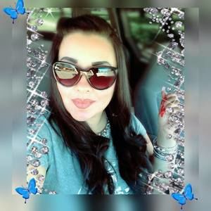 Meet your Posher, Sandra