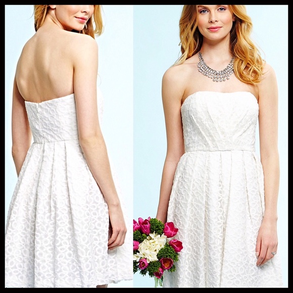 WHITE STRAPLESS FORMAL SHORT COCKTAIL DRESS - Picture 2 of 8