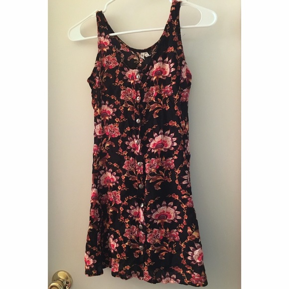 Bohemian Floral Dress - Picture 1 of 4