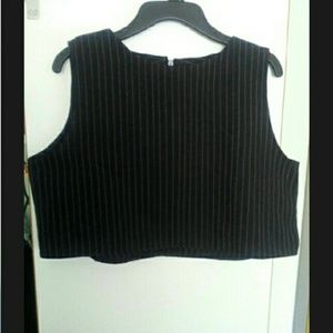 Pin stripe black crop top