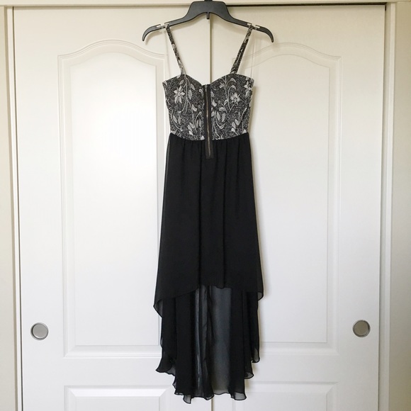 NWT Zipper Front High-Low Homecoming Dress in Black