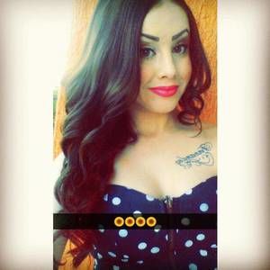 Meet your Posher, Vanessa