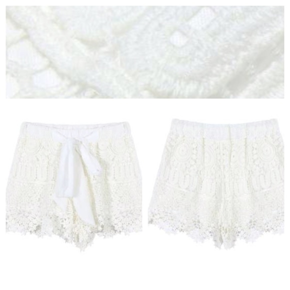 Off White Crochet Shorts - Picture 6 of 8