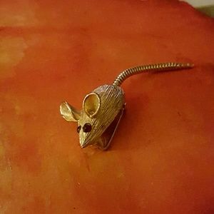 Meet your Posher, Brenda