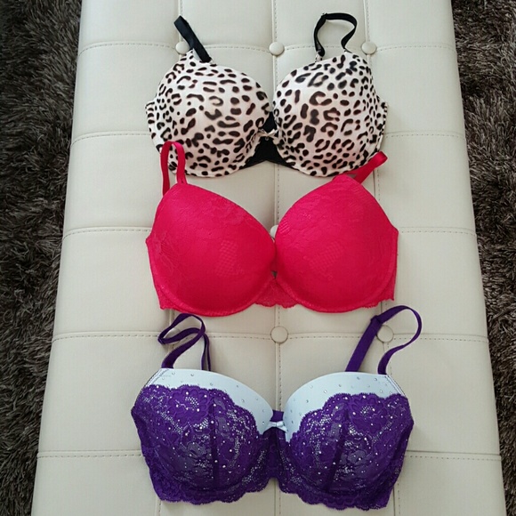 Bundle of VS bras.
