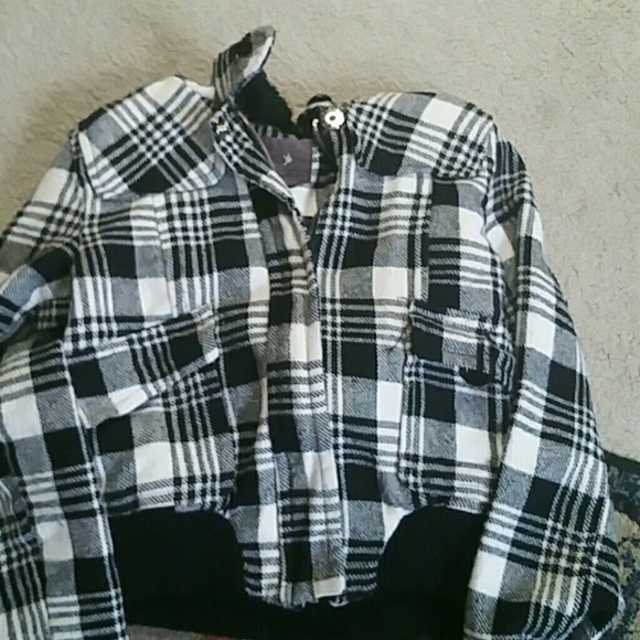 Jacket - Picture 2 of 3