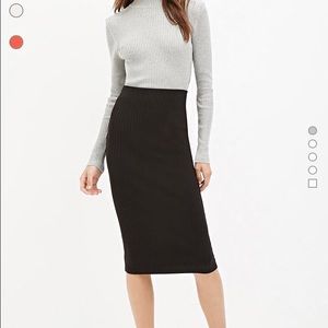 Forever 21 Black ribbed skirt