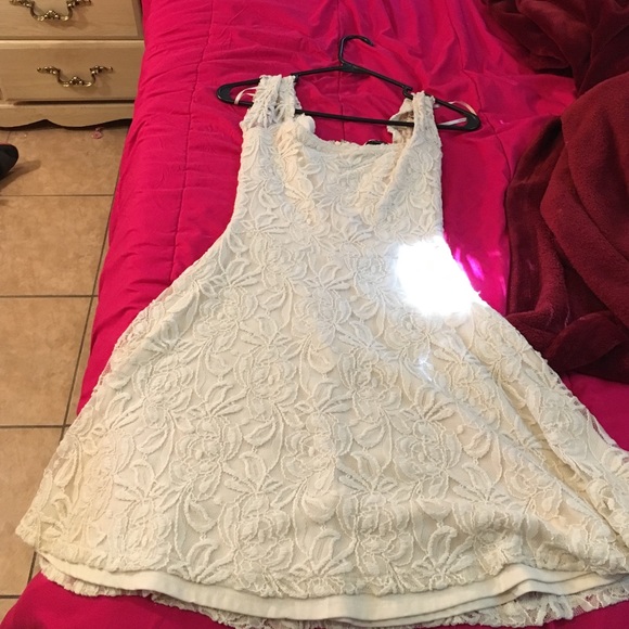 lace dress