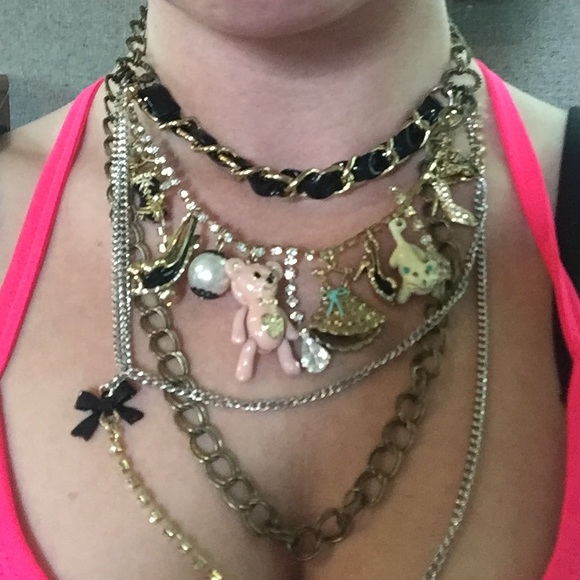 Betsey Johnson dream closet necklace