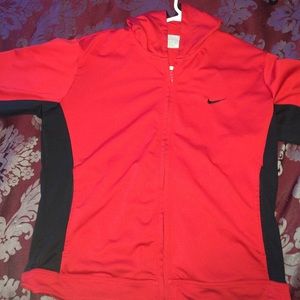 WOMENS NIKE LIGHT WEIGHT ZIP UP SWEATER