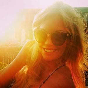 Meet your Posher, Casey