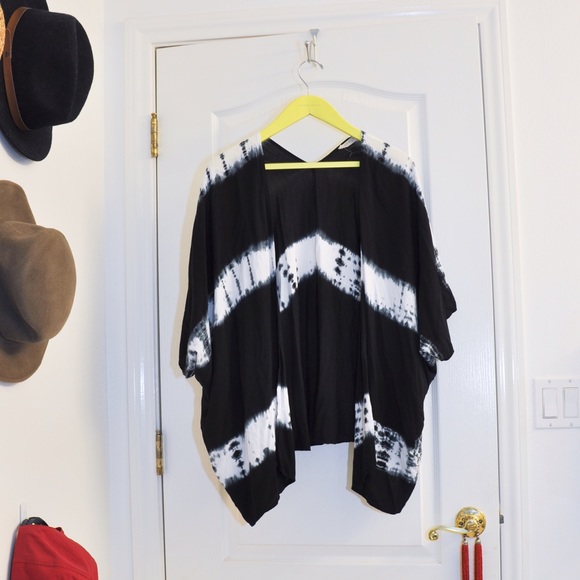 dip dyed kimono style shawl