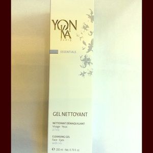 GEL NETTOYANT: CLEANSING GEL Makeup Remover