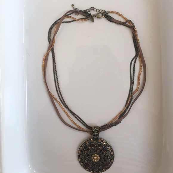 SALE!!!Lia Sophia medallion necklace