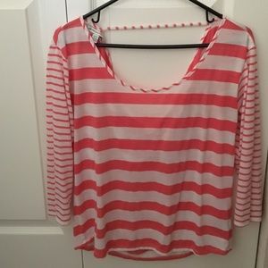 Cute lightweight striped shirt!