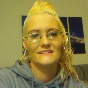 Meet your Posher, Amber