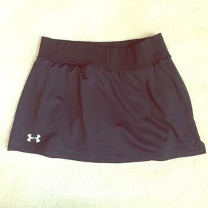 Under Armour heat gear skirt shorts women's S