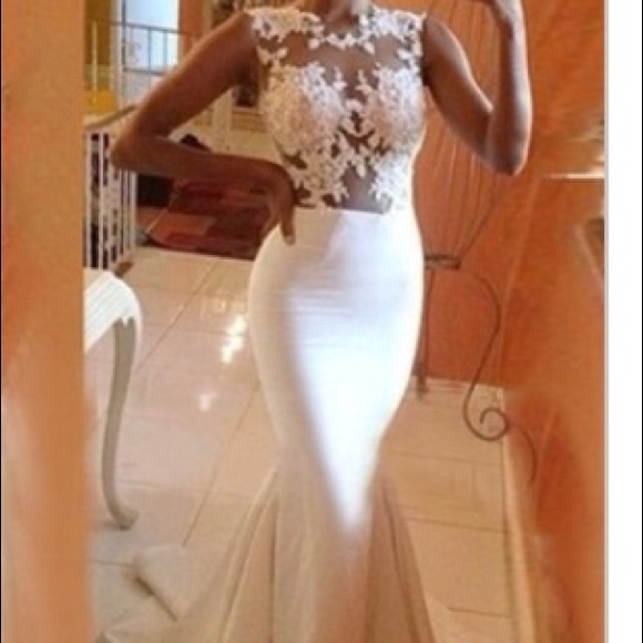 Mermaid style prom dress (Black)