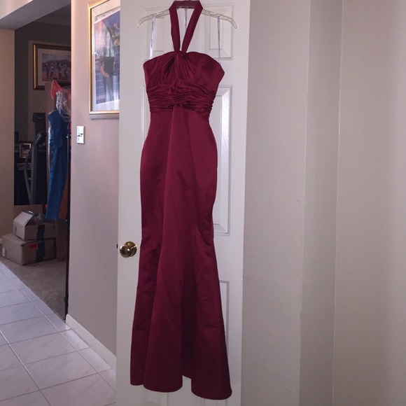 A ruby Red Formal- great for prom - Picture 2 of 3