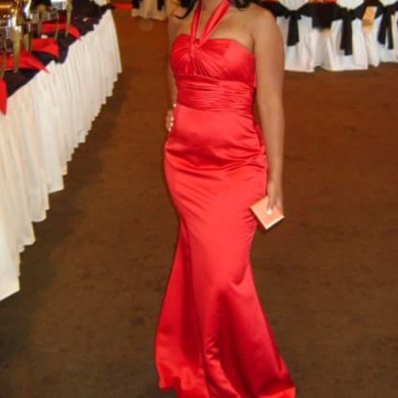 A ruby Red Formal- great for prom - Picture 3 of 3