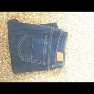 American Eagle Artist Crops