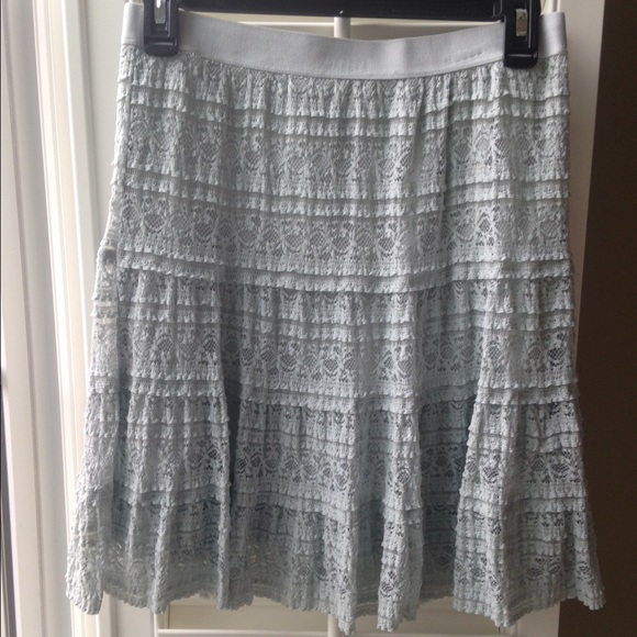 Max Studio gray lace skirt
