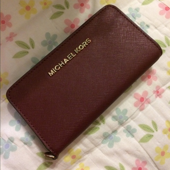 Maroon Michael kors wallet