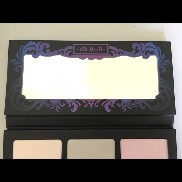 Chrysalis Eyeshadow Palette - Picture 4 of 4
