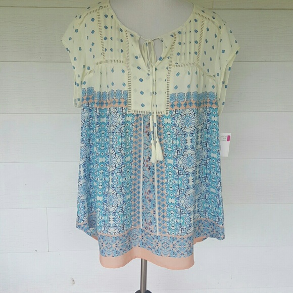 Tops - Pastel baby doll top