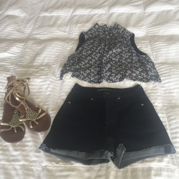 High wasted shorts and Top