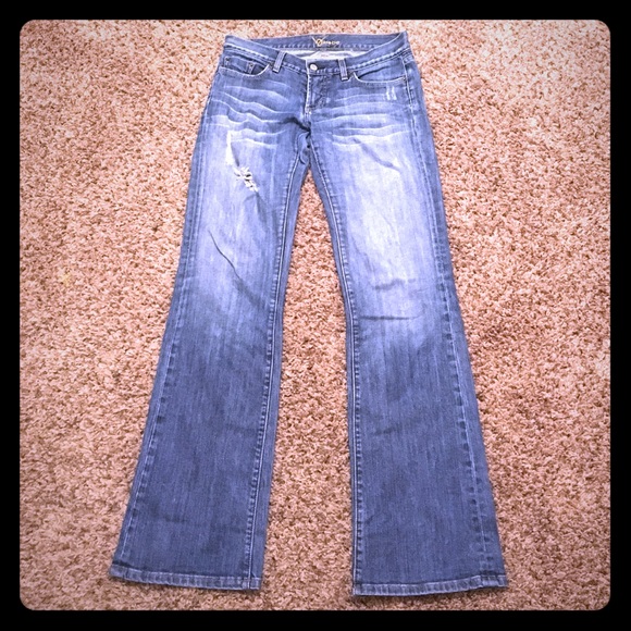 bebe Distressed Jeans