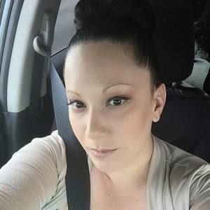 Meet your Posher, Deneane