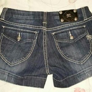 🎉PRICE REDUCED🎉Miss Me Jean Shorts NWOT Sz 28!