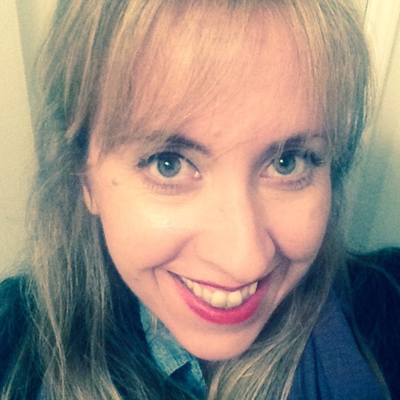 Meet your Posher, Ana