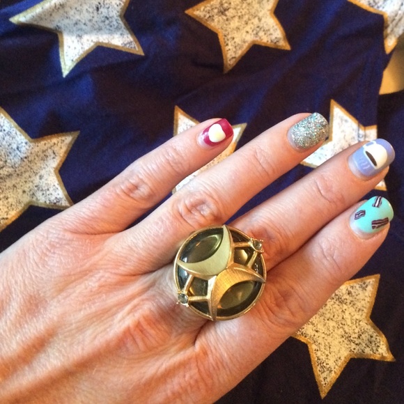⭐️BCBG Smoky Stone Constellation Ring 7⭐️
