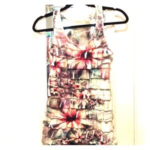 Flower patterned tank top