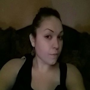 Meet your Posher, Cinthia