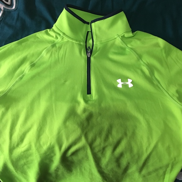 Under Armour Tops - Long sleeve under armour