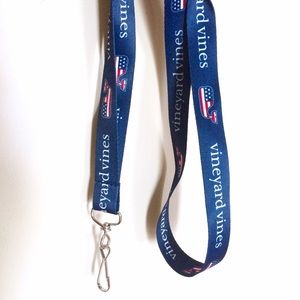 🐳NEW Vineyard Vines Lanyard