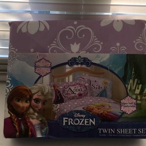 Disney Frozen twin sheet set