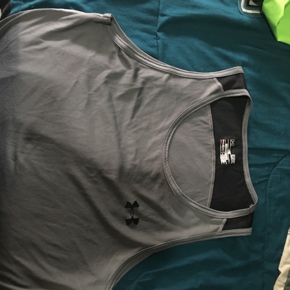 Under Armour Tops - Under armour cutoff