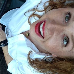 Meet your Posher, Sandy