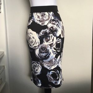 Black Floral Pencil Skirt