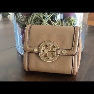 Tory Burch Amanda Wallet