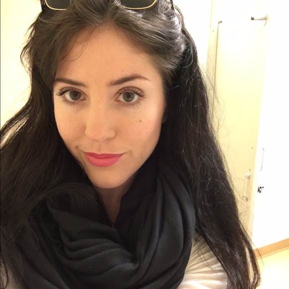 Meet your Posher, Katrina