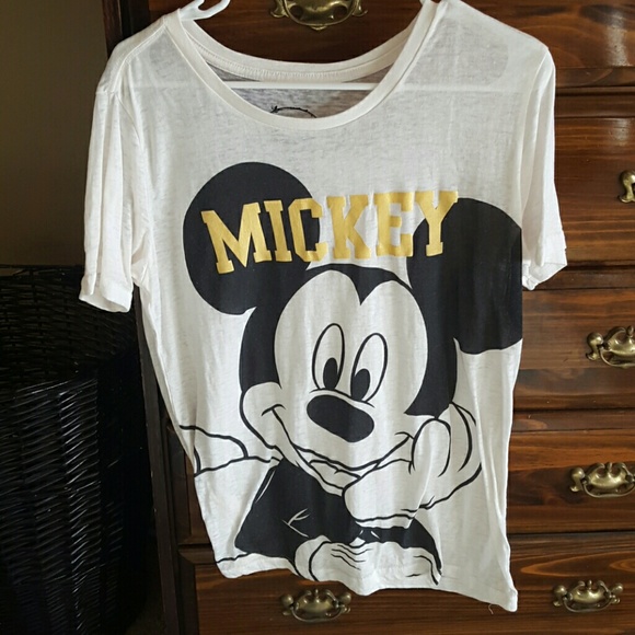 Disney tshirt